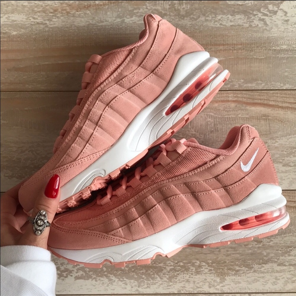 NWT Nike Air Max 95 Suede Pink - Picture 3 of 8
